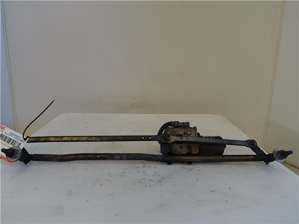 MOTOR LIMPIAPARABRISAS DEL. Iveco 35c18 - #prov# 3.0 V6 108 KW - #Prov# F1CE0481E4 - #Prov# F1CE0481E4PROV BLANCO Delanteras delanteros