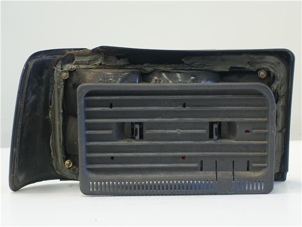 PILOTO TRA. DCHO. Volvo serie 440 (1988->) 1.8 B 18 U B18U 463501 GRIS OSCURO Bombilla Derecha derecho Faro Lámpara Luz Trasera trasero - Imagen 2