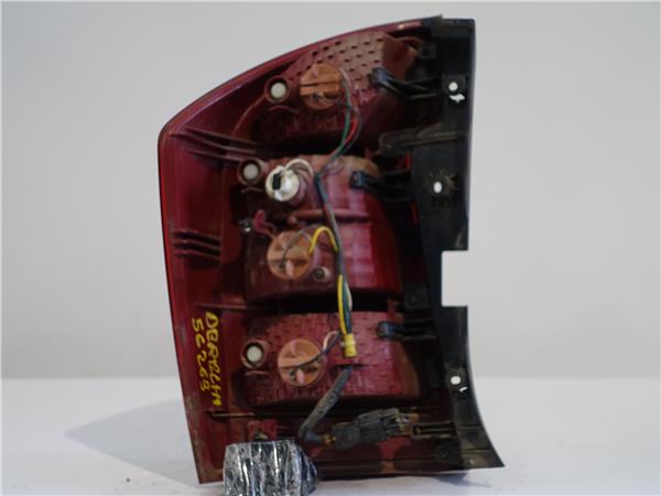 PILOTO TRA. DCHO. Kia carens (rs)(2003->) 2.0 CRDi D4EA 92402-100 92402100 GRIS Bombilla Derecha derecho Faro Lámpara Luz Trasera trasero - Imagen 2