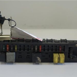 CAJA RELES Mercedes-Benz clase c (bm 203) berlina (02.2000->) 2.2 220 CDI (203.006) [2,2 Ltr. - 105 kW CDI CAT] OM 611.962 OM611962 2035450701 GRIS     FUSIBLES  716.647