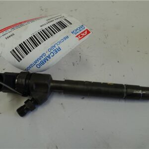 INYECTOR Mercedes-Benz clase c (bm 203) sportcoupe (10.2000->) 2.2 C 220 CDI (LA) (203.708) [2,2 Ltr. - 110 kW CDI CAT] OM 646.963 OM646963 46460700787 NEGRO    716.606