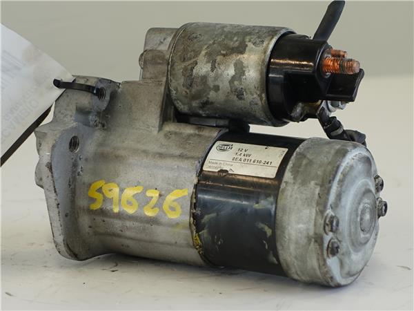 817989
