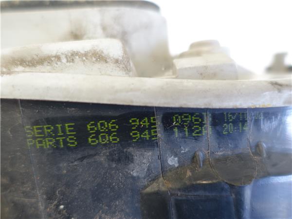 PILOTO TRA. DCHO. Volkswagen polo iv (9n1)(11.2001->) 1.9 SDI ASY 6Q6945096B ROJO Bombilla Derecha derecho Faro Lámpara Luz Trasera trasero GEP - Imagen 3