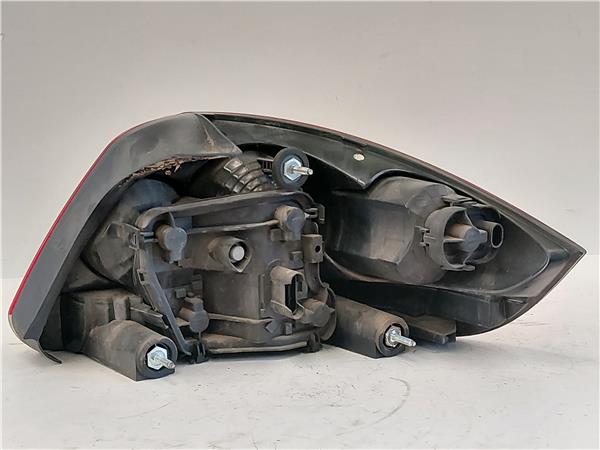 PILOTO TRA. IZDO. Fiat linea (110)(2007->) 1.3 D Multijet 199 A3.000 199A3000 20200748-LH 20200748LH GRIS Bombilla Faro Izquierdo Lámpara lateral Luz Trasero - Imagen 2