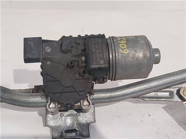 MOTOR LIMPIAPARABRISAS DEL. Volkswagen polo iv (9n1)(11.2001->) 1.4 TDI BNM 601955119 NEGRO Delanteras delanteros HCS - Imagen 2