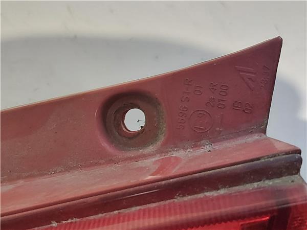 PILOTO TRA. IZDO. Suzuki swift iii (sg) 1.3 M13A 5696S1R ROJO Bombilla Faro Izquierdo Lámpara lateral Luz Trasero - Imagen 3