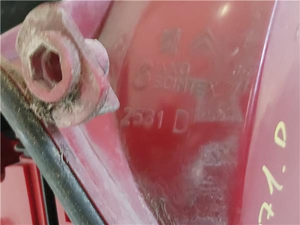 PILOTO TRA. DCHO. Peugeot 206 (1998->) 1.9 D WJZ (DW8) WJZ(DW8) 2531D AZUL Bombilla Derecha derecho Faro Lámpara Luz Trasera trasero 20DL13 - Imagen 3