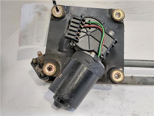 MOTOR LIMPIAPARABRISAS DEL. Volvo s40 berlina (1995->) 2.0 T B 4204 T3 B4204T3 0390241170 390241170 GRIS Delanteras delanteros - Imagen 2