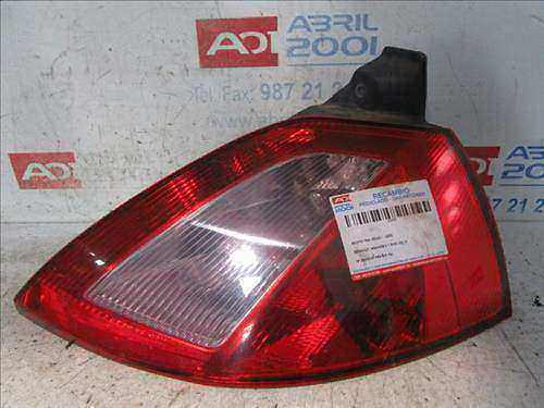 PILOTO TRA. DCHO. Renault megane ii (bm0/1_, cm0/1_) 1.9 dCi (BM0G, CM0G) D/ F9Q B 8 - #Prov# DF9QB8PROV PLATA Bombilla Derecha derecho Faro Lámpara Luz Trasera trasero - Imagen 2