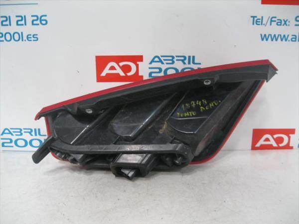 PILOTO TRA. DCHO. Fiat grande punto (299) van (2005->) 1.9 130 CV - #Prov# 199A5000 - #Prov# 199A5000PROV ROJO Bombilla Derecha derecho Faro Lámpara Luz Trasera trasero - Imagen 2