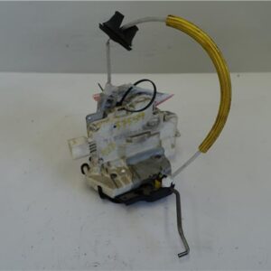 CERRADURA TRA IZDA Audi a4 berlina (8e)(2004->) 2.0 TDI 16V (103kW) [2,0 Ltr. - 103 kW TDI] BRE 8E0839015 NEGRO