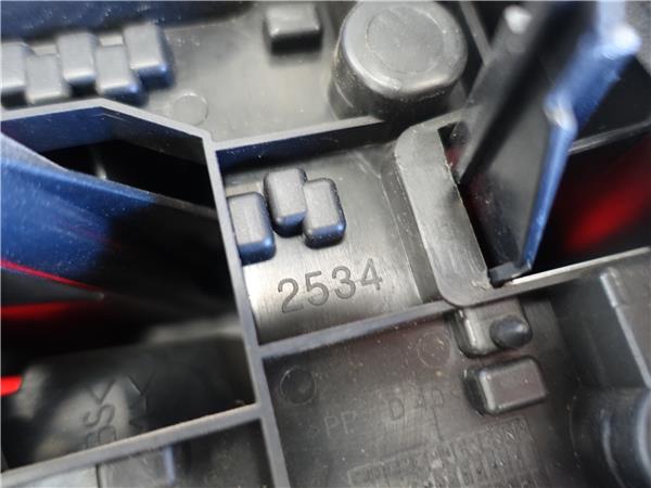 PILOTO TRA. DCHO. Citroen xsara berlina (1997->) 2.0 HDi 90 RHY (DW10TD) RHY(DW10TD) 2534D GRIS Bombilla Derecha derecho Faro Lámpara Luz Trasera trasero 20DM07 - Imagen 3