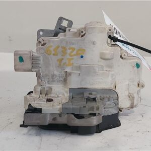 CERRADURA TRA IZDA Audi a4 berlina (8k2)(2008->) 2.0 Basis [2,0 Ltr. - 105 kW 16V TDI] CAGA 8K0839015 NEGRO    KXP