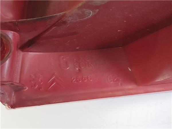 PILOTO TRA. IZDO. Citroen c3 (2002->) 1.4 i KFV (TU3JP) KFV(TU3JP) 2556G2 NEGRO Bombilla Faro Izquierdo Lámpara lateral Luz Trasero 20CF15 - Imagen 3