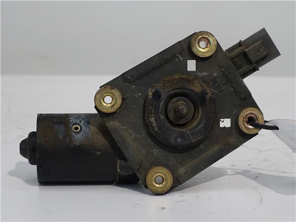 MOTOR LIMPIAPARABRISAS DEL. Nissan terrano ii (r20)(02.1993->) 3.0 Di 4WD ZD30 9390332378 GRIS Delanteras delanteros