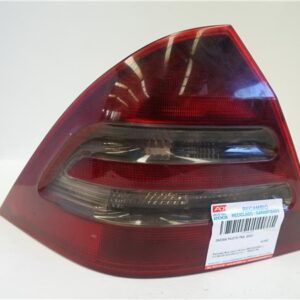 PILOTO TRA. IZDO. Mercedes-Benz clase c (bm 203) berlina (02.2000->) 2.2 200 CDI (203.004) [2,2 Ltr. - 85 kW CDI CAT] OM 611.962 OM611962 GRIS    Bombilla Faro Izquierdo Lámpara lateral Luz Trasero 722.699