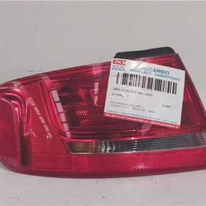 PILOTO TRA. IZDO. Audi a4 berlina (8k2)(2008->) 2.0 Basis [2,0 Ltr. - 105 kW 16V TDI] CAGA 8K5945095D GRIS    Bombilla Faro Izquierdo Lámpara lateral Luz Trasero KXP