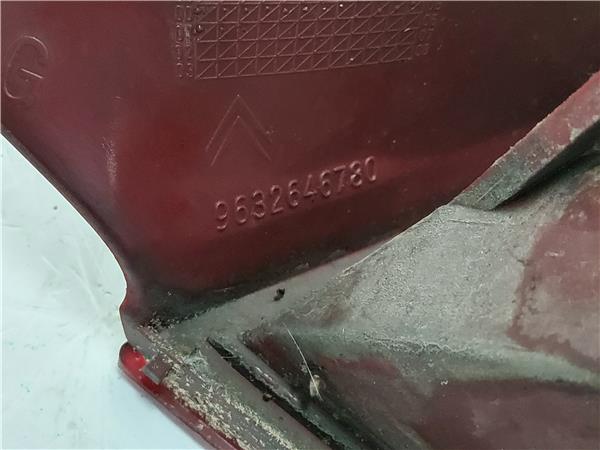 PILOTO TRA. IZDO. Citroen c5 berlina (2001->) 2.0 HDi (DCRHZB, DCRHZE) RHZ (DW10ATED) RHZ(DW10ATED) 9632646780 GRIS PLATA Bombilla Faro Izquierdo Lámpara lateral Luz Trasero 20LE94 - Imagen 3
