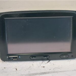 PANTALLA MULTIFUNCION Dacia sandero ii (10.2012->) 0.9 Ambiance [0,9 Ltr. - 66 kW TCE CAT bivalent, Gasolina / GPL] H4B B4 - #Prov# H4BB4PROV 281151851R NEGRO