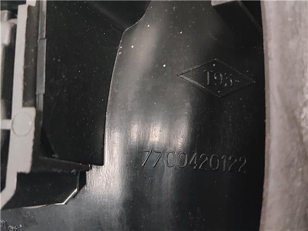 PILOTO TRA. IZDO. Renault laguna (b56)(1994->) 1.9 dTi (B56J) F9Q 716 F9Q716 7700420122 GRIS Bombilla Faro Izquierdo Lámpara lateral Luz Trasero JC5099 - Imagen 3