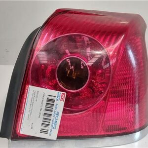 PILOTO TRA. DCHO. Toyota avensis berlina (t25)(2003->) 2.0 D4-D Executive Berlina (5-ptas.) [2,0 Ltr. - 85 kW D-CAT] 1CD-FTV 1CDFTV 8155105140 GRIS    Bombilla Derecha derecho Faro Lámpara Luz Trasera trasero