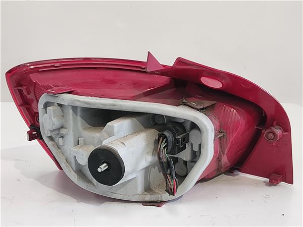 PILOTO TRA. DCHO. Seat ibiza berlina (6j5)(06.2008->) 1.6 TDI CAYC 6J4945112B NEGRO Bombilla Derecha derecho Faro Lámpara Luz Trasera trasero KFK - Imagen 2