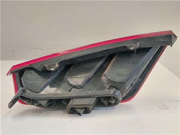 PILOTO TRA. DCHO. Fiat punto / grande punto (199) 1.3 D Multijet 199 A3.000 199A3000 51701590 ROJO Bombilla Derecha derecho Faro Lámpara Luz Trasera trasero - Imagen 2