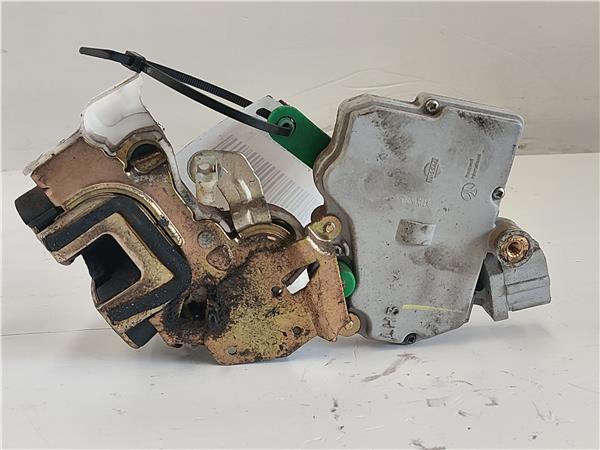 CERRADURA TRA IZDA Nissan terrano ii (r20)(02.1993->) 2.7 TDi 4WD TD27TI GRIS - Imagen 2