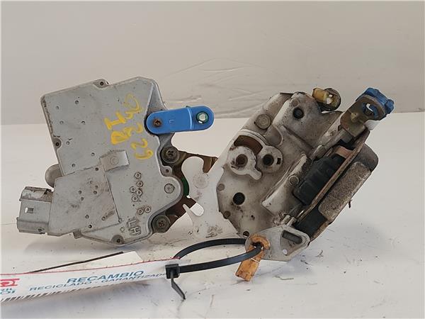 CERRADURA DEL IZQ Nissan terrano ii (r20)(02.1993->) 2.7 TDi 4WD TD27TI GRIS