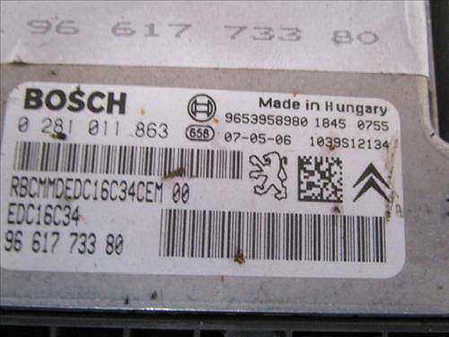 CENTRALITA Citroen c4 berlina (06.2004->) 1.6 HDi 9HX (DV6ATED4) 9HX(DV6ATED4) BOSCH/0281011863 BOSCH0281011863 NEGRO uce - Imagen 2