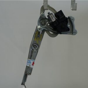 MECANISMO ELEVALUNAS DEL. DCHO. Renault scenic iii (jz)(2009->) 1.5 Authentique [1,5 Ltr. - 70 kW dCi Diesel FAP] K9K R8 - #Prov# K9KR8PROV GRIS    Delanteras delanteros Derechas derechos motor