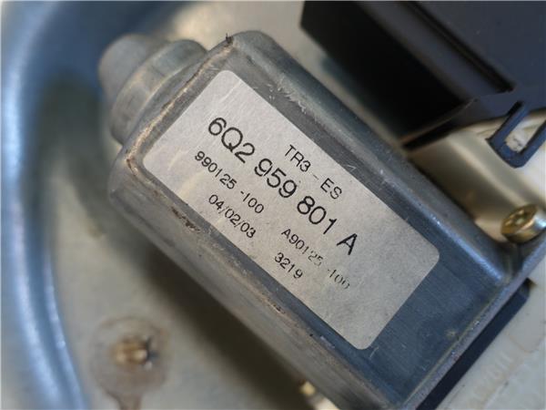 MECANISMO ELEVALUNAS DEL. DCHO. Seat ibiza (6l1)(04.2002->) 1.4 16V BBY 6Q2959801A NEGRO Delanteras delanteros Derechas derechos motor GKT - Imagen 3