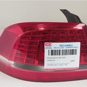 PILOTO TRA. IZDO. Volkswagen passat berlina (362)(10.2010->) 1.8 Advance [1,8 Ltr. - 118 kW 16V TSI] CDAA 3AE945207B NEGRO    Bombilla Faro Izquierdo Lámpara lateral Luz Trasero NAT