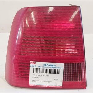 PILOTO TRA. IZDO. Volkswagen passat berlina (3b2)(1996->) 2.8 V6 Syncro/4motion ACK 3B5945095J VERDE    Bombilla Faro Izquierdo Lámpara lateral Luz Trasero DJR