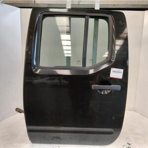 PUERTA TRA. IZDA. Nissan navara pickup (d40m)(05.2005->) 3.0 Doble Cab LE V6 4X4 [3,0 Ltr. - 170 kW V6 dCi CAT] V9X - #Prov# V9XPROV NEGRO    Izquierda izquierdas Trasera traseras