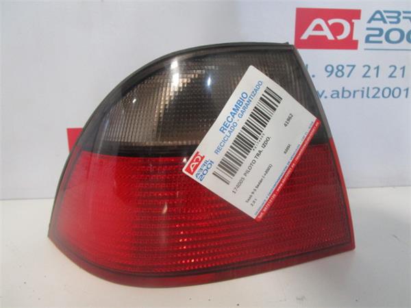 PILOTO TRA. IZDO. Saab 9-5 berlina (->06.2001) 2.0 t B205E GRIS PLATA Bombilla Faro Izquierdo Lámpara lateral Luz Trasero