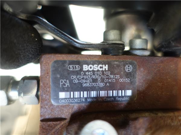 BOMBA INYECTORA Peugeot 308 sw (2008->) 1.6 HDi 9HZ (DV6TED4) 9HZ(DV6TED4) 0445010102 445010102 NEGRO BOSCH BOMBA inyeccion INYECTORA - Imagen 3