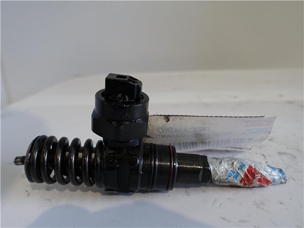 INYECTOR Volkswagen golf iv berlina (1j1)(1997->) 1.9 TDI AJM 038130073F 38130073F GRIS
