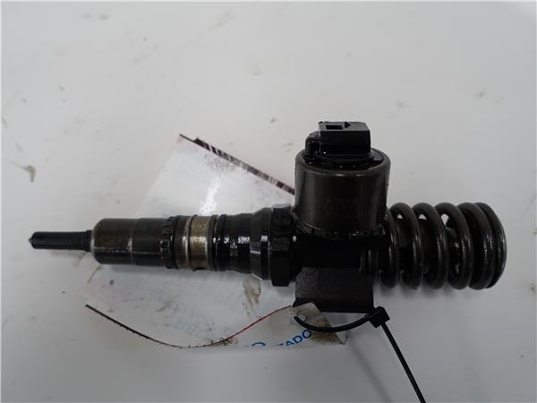 INYECTOR Volkswagen golf v (1k1)(2003->) 2.0 TDI 16V BKD 0414720404 414720404 GRIS