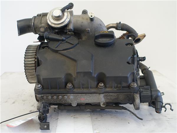 CULATA Volkswagen polo iv (9n1)(11.2001->) 1.4 TDI BNM 045103373 45103373 ROJO