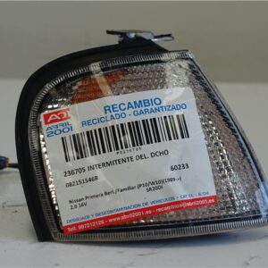 INTERMITENTE DEL. DCHO Nissan primera berl./ traveller (p10/w10)(1989->) 2.0 16V SR20DI 082151546R 82151546R BLANCO Delanteras delanteros Derechas derechos pilotos