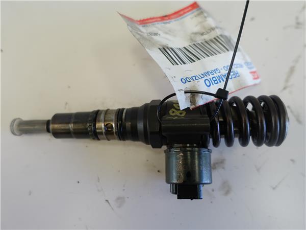INYECTOR Audi a3 (8p1)(05.2003->) 2.0 TDI 16V BKD 0414720404 414720404 GRIS