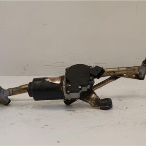 MOTOR LIMPIAPARABRISAS DEL. Renault megane ii classic berlina (2003->) 1.9 Luxe Privilege [1,9 Ltr. - 88 kW dCi Diesel] D/F9Q B8 - #Prov# DF9QB8PROV 8200215898-B 8200215898B GRIS    Delanteras delanteros