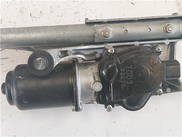 MOTOR LIMPIAPARABRISAS DEL. Honda civic viii hatchback (fn, fk) 2.2 CTDi N22A2 WM07B ROJO Delanteras delanteros - Imagen 2