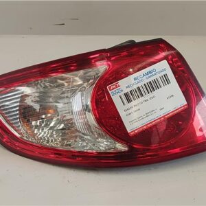 PILOTO TRA. IZDO. Hyundai santa fe (cm)(2006->) 2.2 CRDi Comfort 4X4 [2,2 Ltr. - 110 kW CRDi CAT] D4EB 92401-2B000 924012B000 MARRON    Bombilla Faro Izquierdo Lámpara lateral Luz Trasero