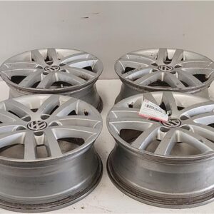 CONJUNTO DE 4 LLANTAS ALUMINIO Volkswagen golf vi (5k1)(10.2008->) 2.0 Advance [2,0 Ltr. - 81 kW TDI] CBDC 6.5JX16-H2 65JX16H2 BLANCO    LLL