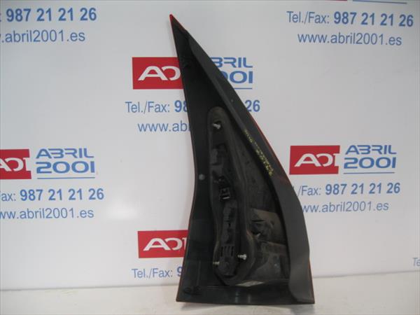 PILOTO TRA. DCHO. Renault megane ii ranchera familiar (km0/1_) 1.9 dCi D/ F9Q B8 - #Prov# DF9QB8PROV AZUL Bombilla Derecha derecho Faro Lámpara Luz Trasera trasero - Imagen 2