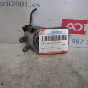 FARO ANTINIEBLA IZDO. Volvo v50 familiar (2004->) 2.0 D D 4204 T D4204T GRIS Bombillas Izquierdos Lámparas luces Luz Pilotos