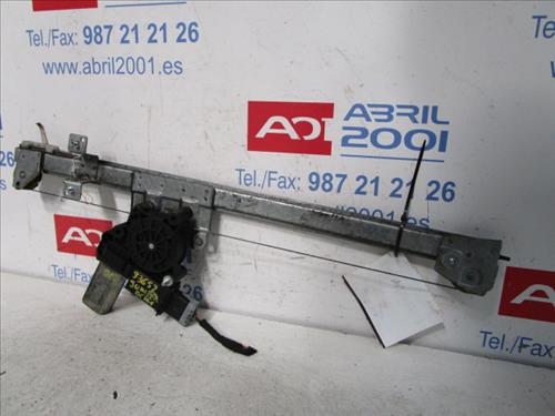MECANISMO ELEVALUNAS DEL. DCHO. Citroen jumper furgón 3.0 HDi 160 F1CE0481D (F30DT) F1CE0481D(F30DT) 73.001.003 73001003 BLANCA Delanteras delanteros Derechas derechos motor