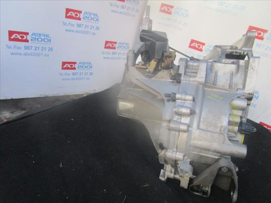 CAJA CAMBIOS MANUAL Ford mondeo iii ranchera familiar (bwy) 2.5 V6 24V LCBD L57R GRIS PLATA transmision
